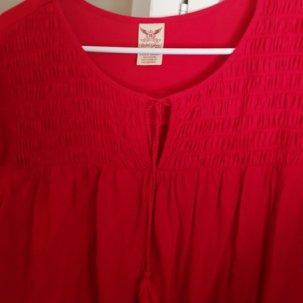 Red tunic /top - Picture 2 of 2